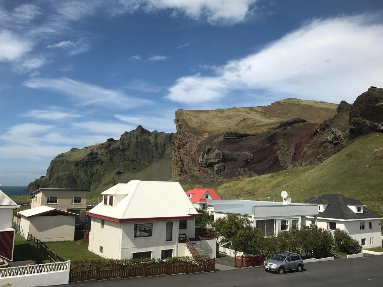 Guesthouse Arny Vestmannaeyjar Exterior foto