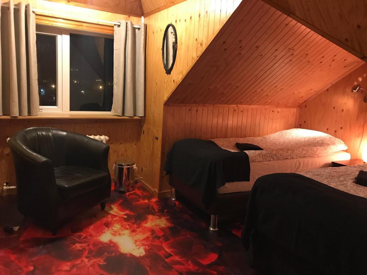 Guesthouse Arny Vestmannaeyjar Exterior foto