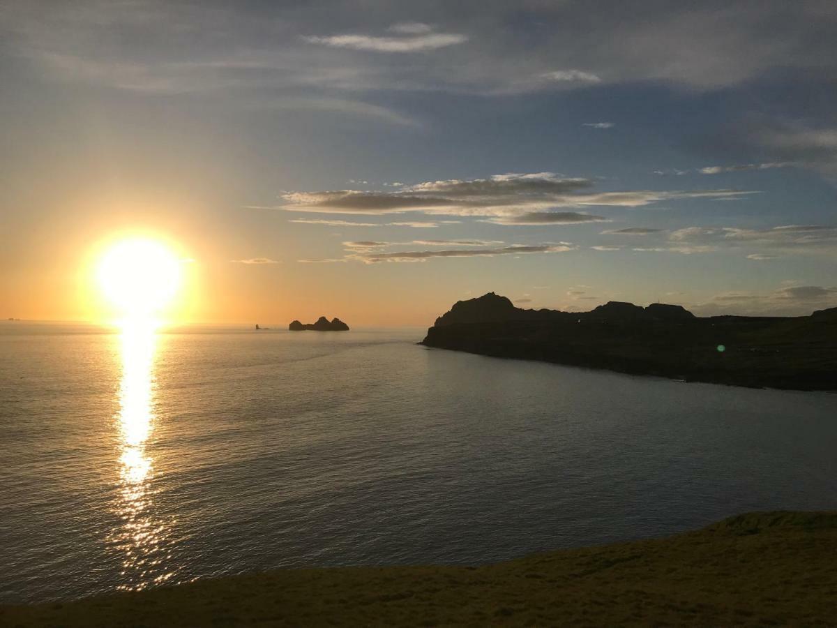 Guesthouse Arny Vestmannaeyjar Exterior foto